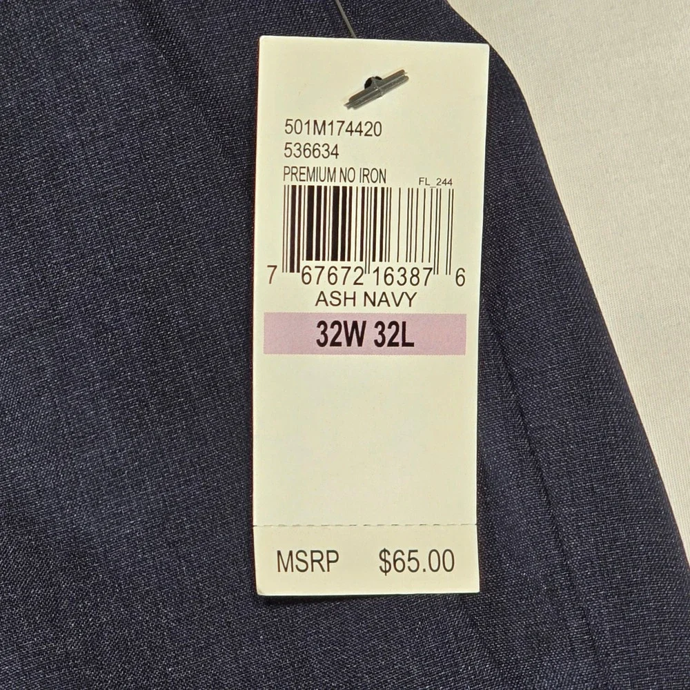 Van Heusen Mens Premium Non-Iron Straight Fit Dress Pants Ash Navy 32x32 536634